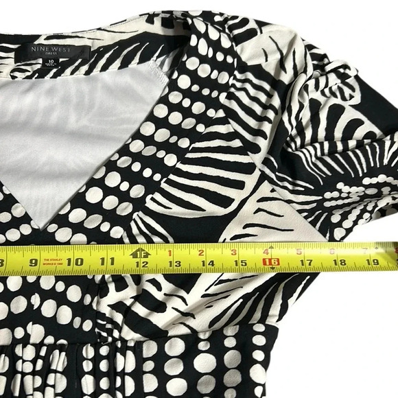 Nine West dress,women size 10.Peasant sleeve,polka dots,floral,boho,career,EC - Picture 12 of 16
